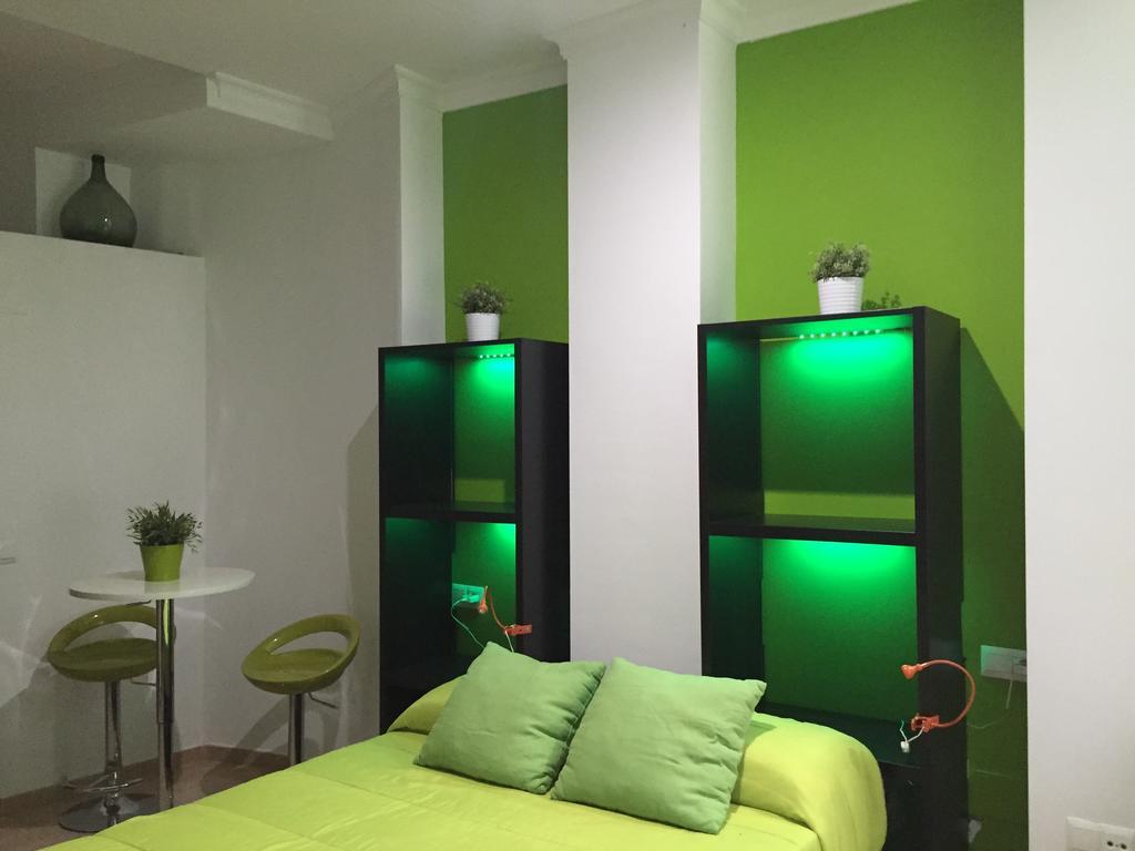 Apartamentos Gold マラガ 部屋 写真